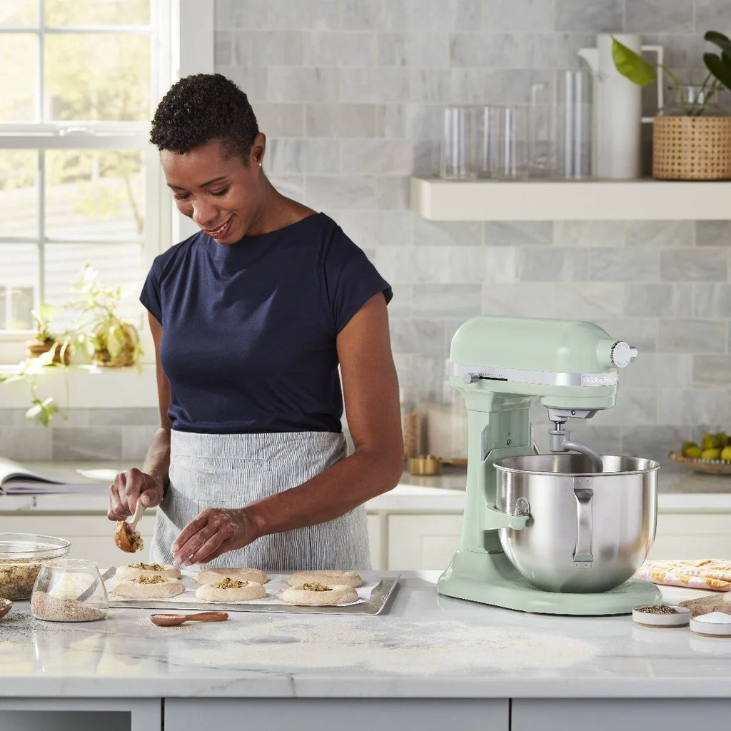 7 Quart Bowl-Lift Stand Mixer N7193