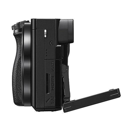 Mirrorless Camera with 16-50mm Lens B843
