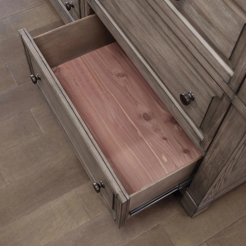 Gray Wood 7-Drawer Dresser with Mirror X751