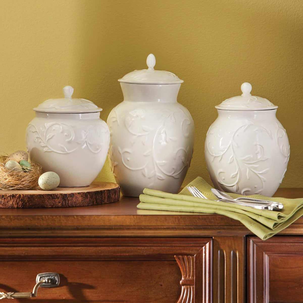 White 3-Piece Canister Set H62311