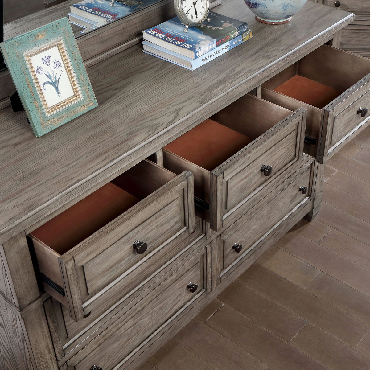 Gray Wood 7-Drawer Dresser with Mirror X751