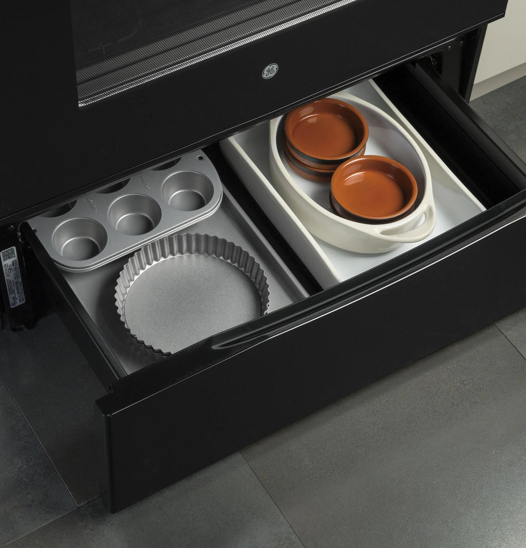 30 Free-Standing Electric Range C402822