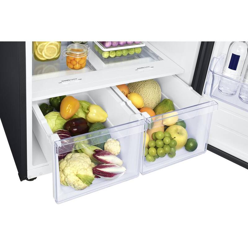29 in. 17.6 cu. ft. Top Freezer Refrigerator with Ice Maker in Black Stainless Steel Y764846
