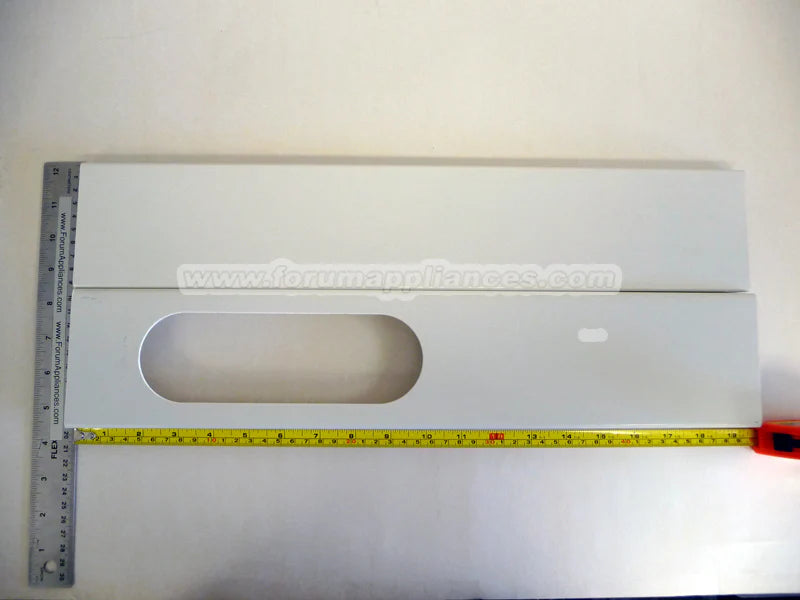 Bracket (window panel) J8849
