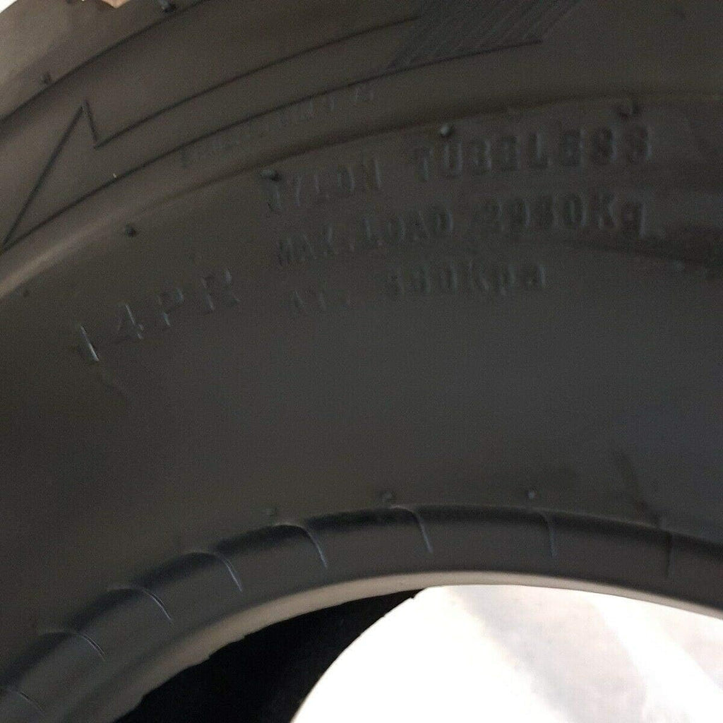 12x16.5 14 PLY Skid Steer Tire M945