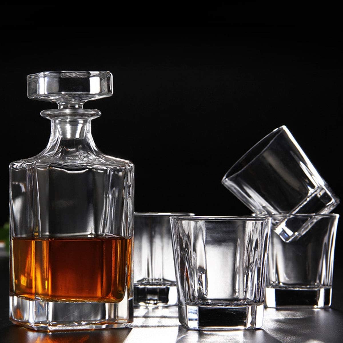 Glass Decanter with Airtight Stopper, 25.97 oz V682311