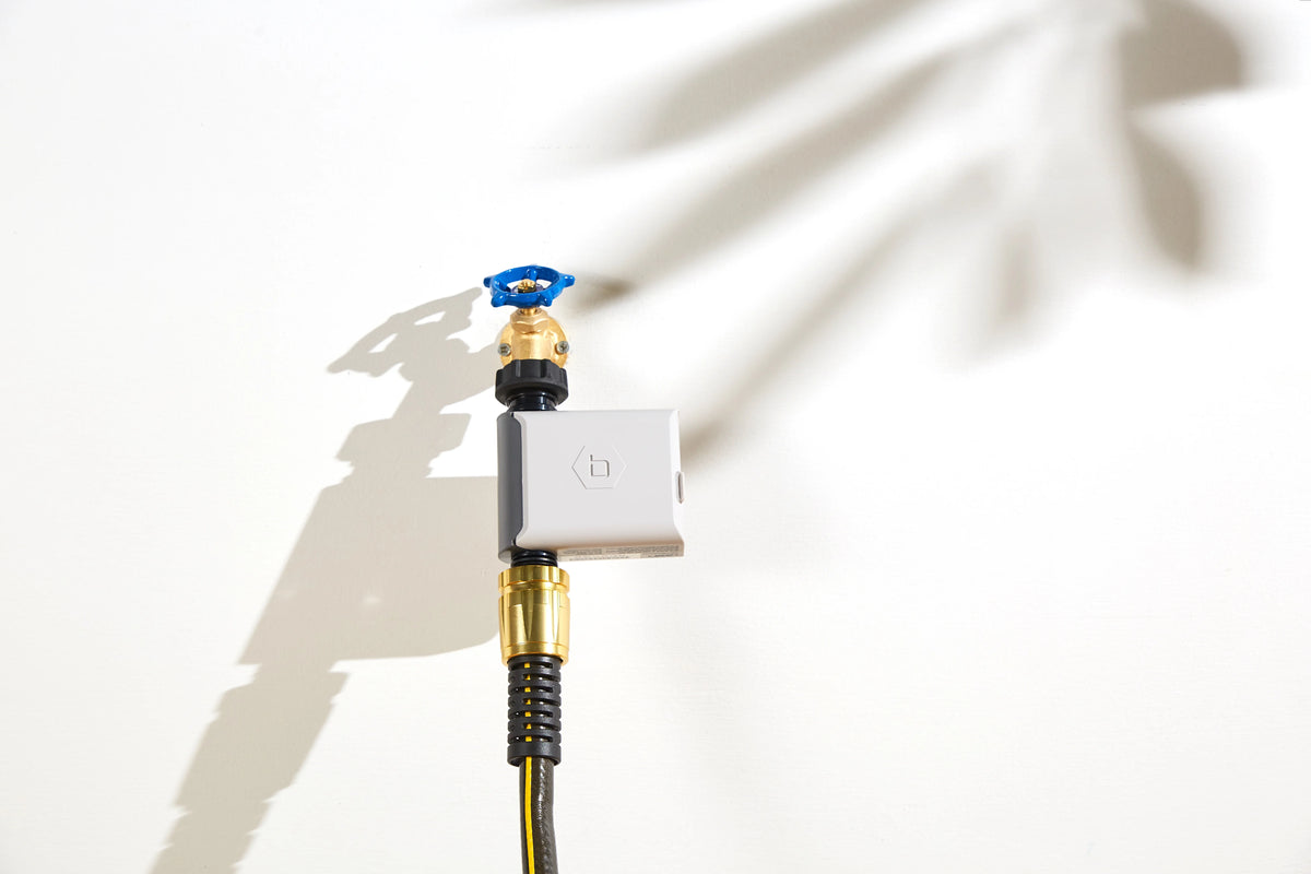 Smart Hose Watering Timer with Wi-Fi Hub U577999