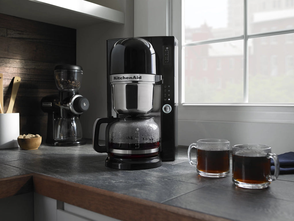 Pour Over Coffee Brewer Onyx Black W3780
