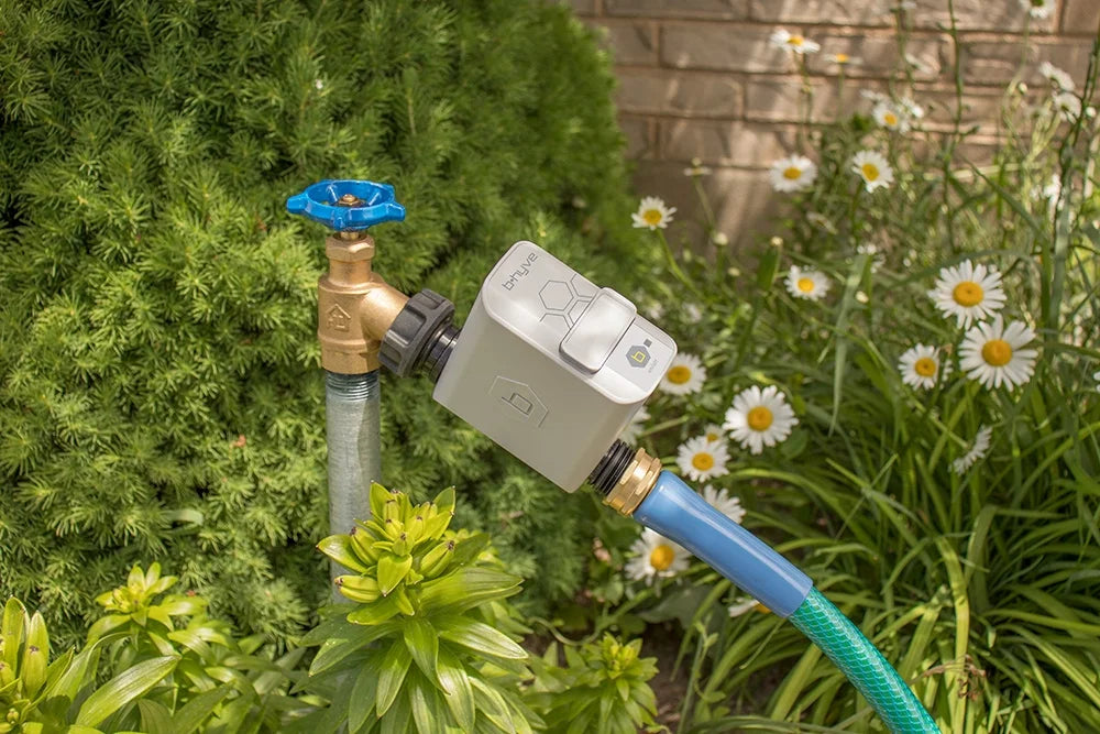 Smart Hose Watering Timer with Wi-Fi Hub U577999