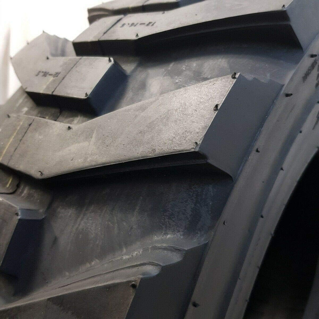 12x16.5 14 PLY Skid Steer Tire M945