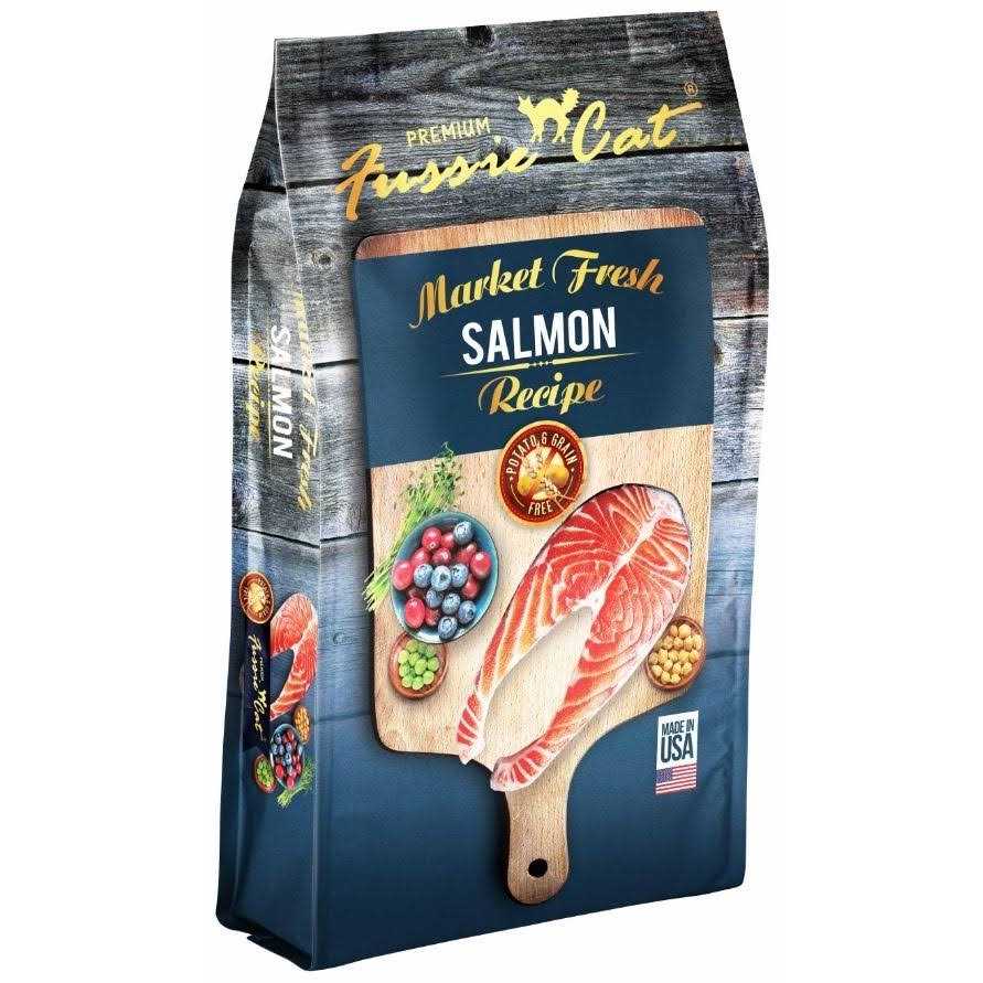 Dry Cat Food Market Fresh Salmon L27246