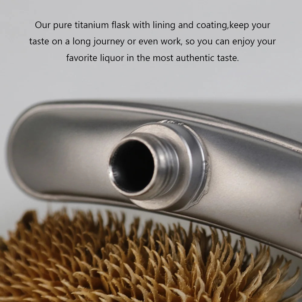Titanium Flask Hip Flagon with Screw Clip Ultralight Hydration Flat Bottle with Ti Funnel T216462