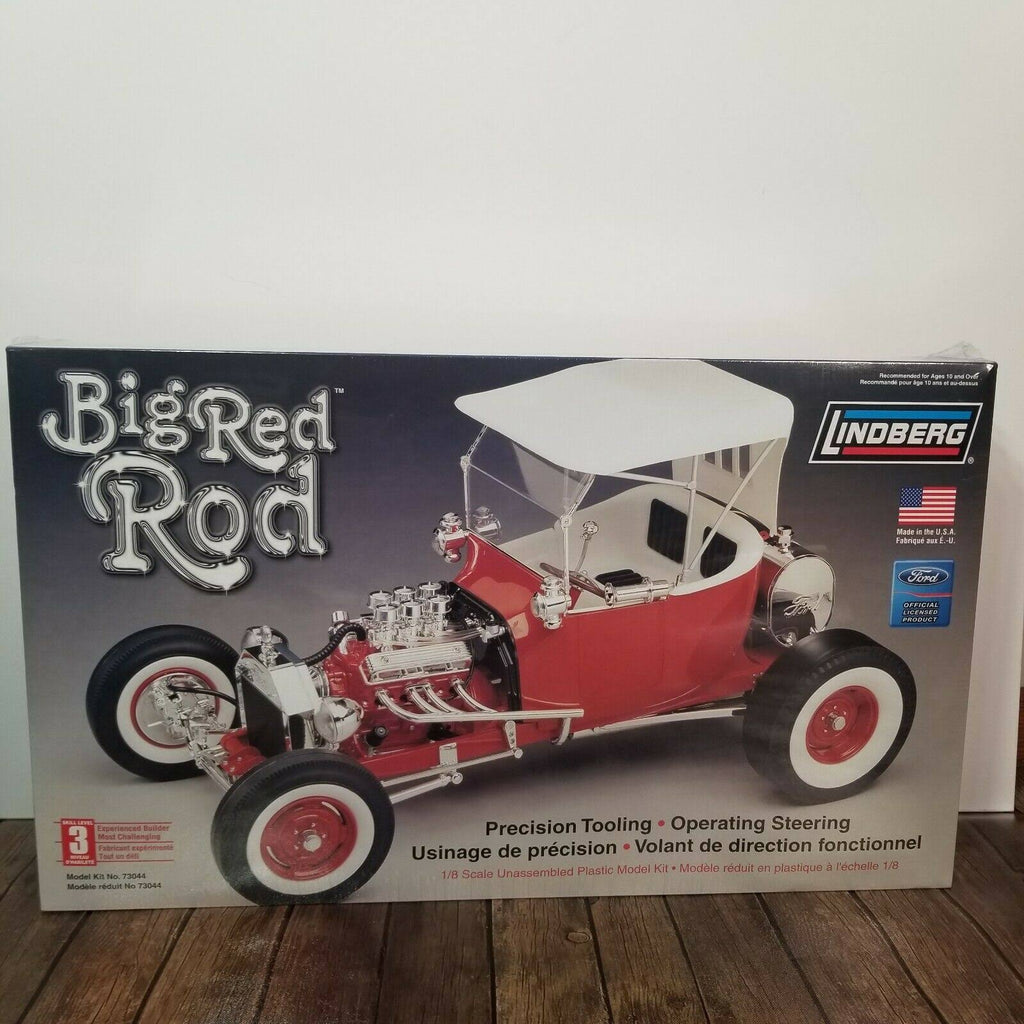 1/8 Scale Ford Model Kit Z300451