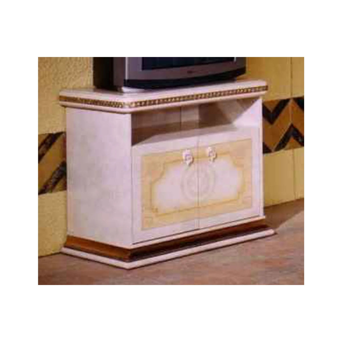 TV Cabinet C2473