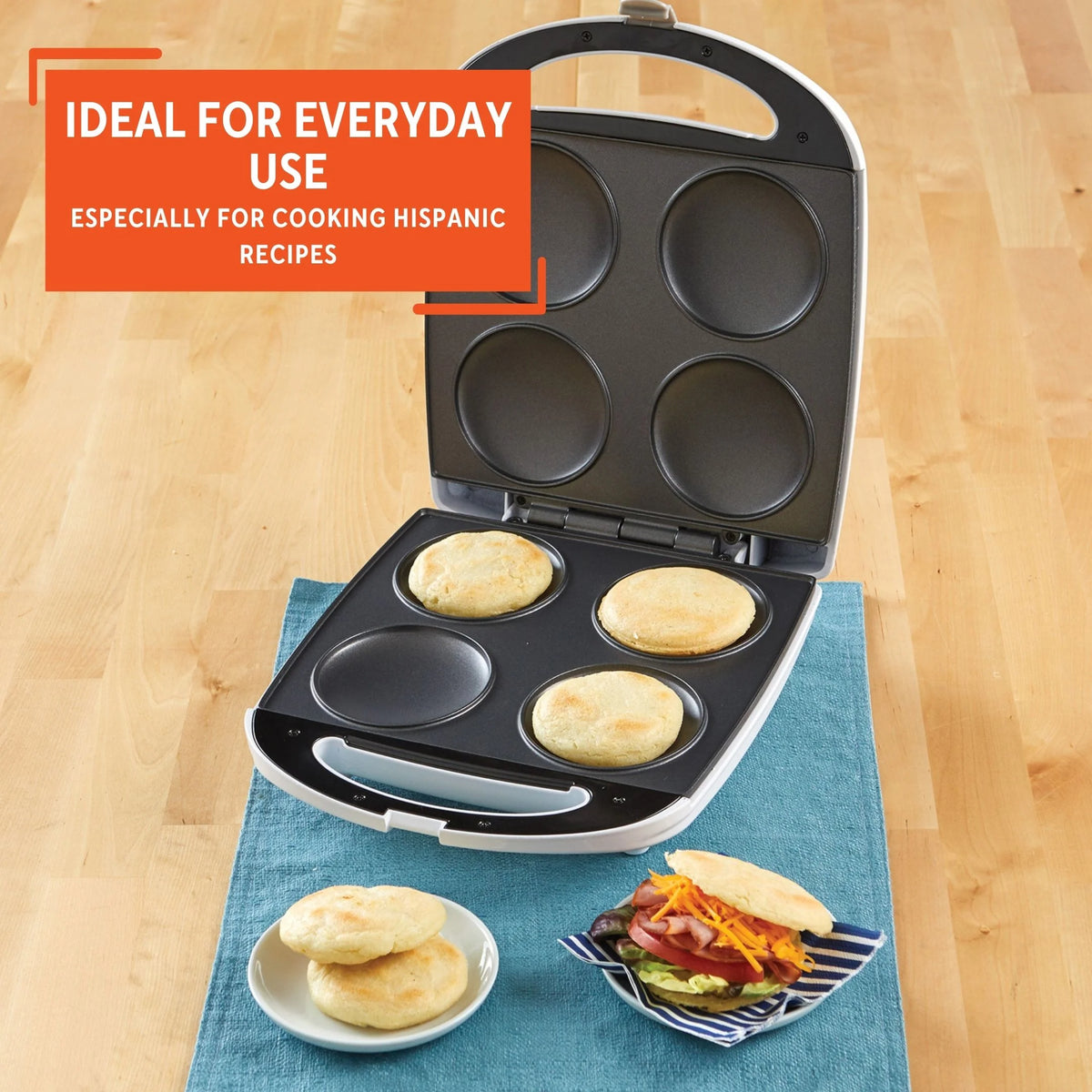 White 4 Slot Electric Arepa Maker N2924