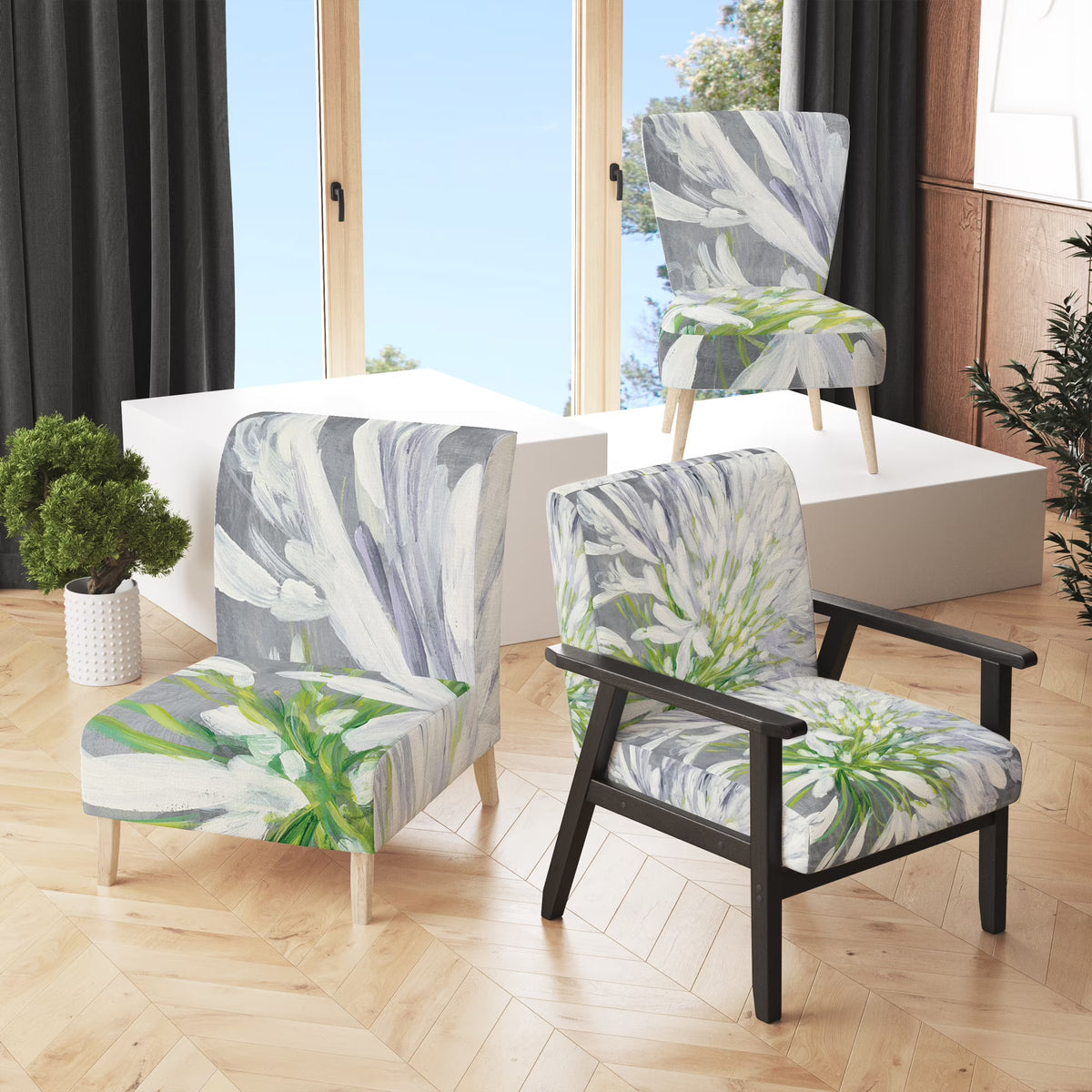 Upholstered Traditional Accent Chair D7507