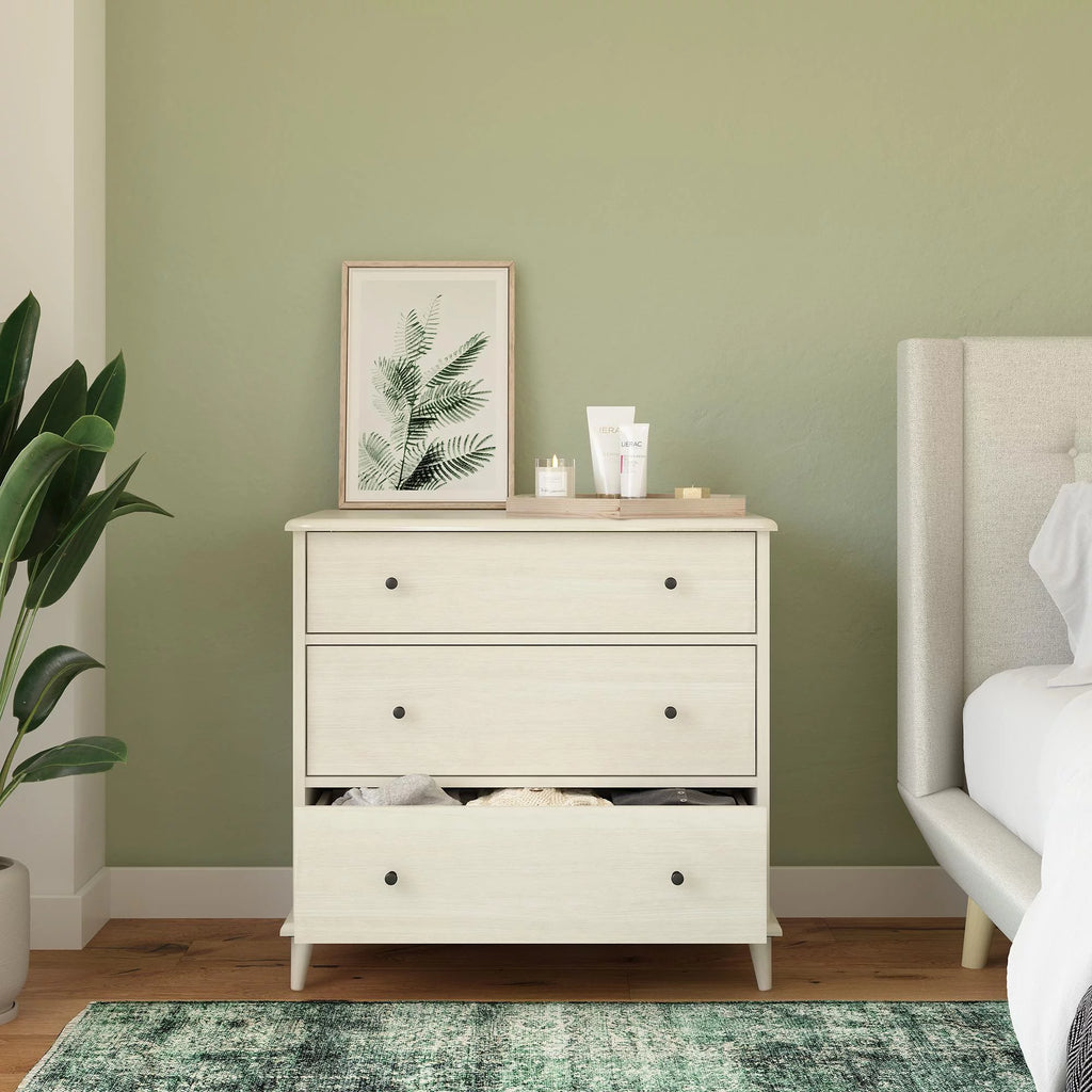 3 Drawer Dresser S18979